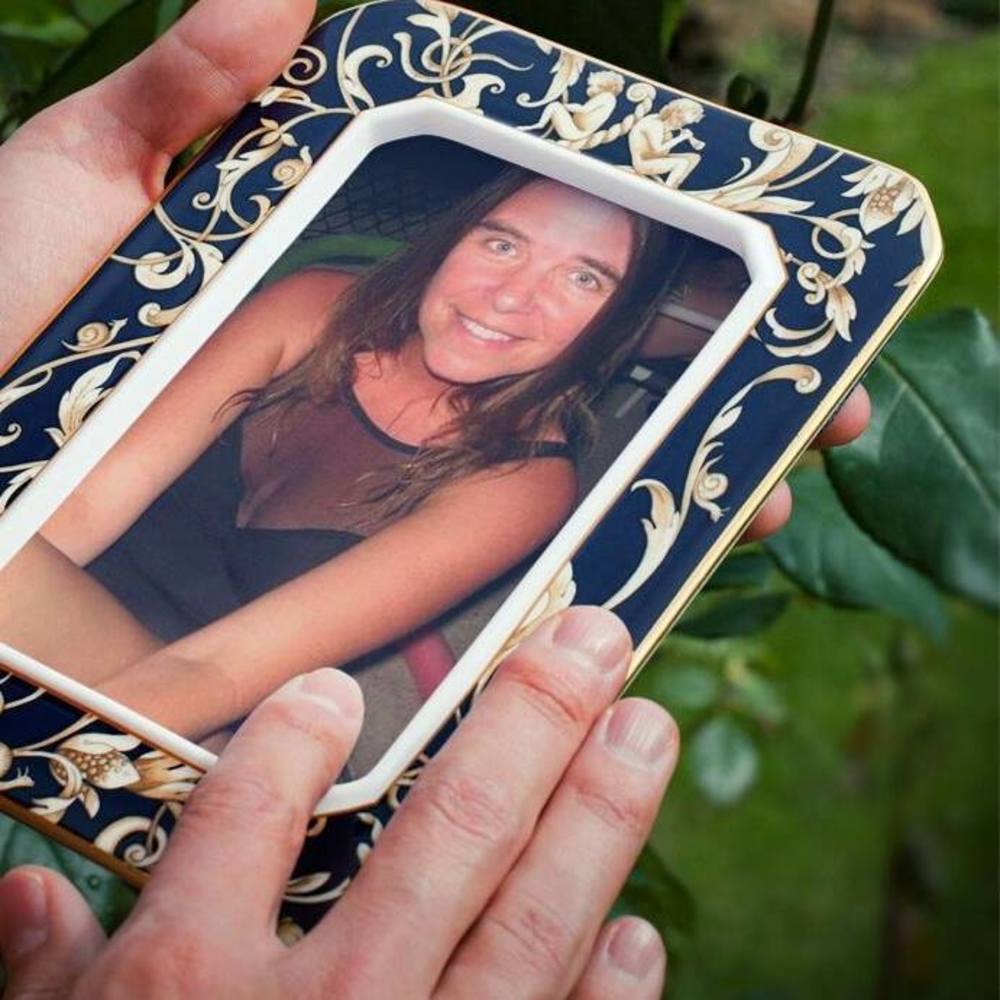 Meet your Posher, Pamela